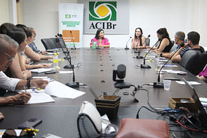 Secretária da Saúde de Brusque participa de reunião de Núcleo da ACIBr